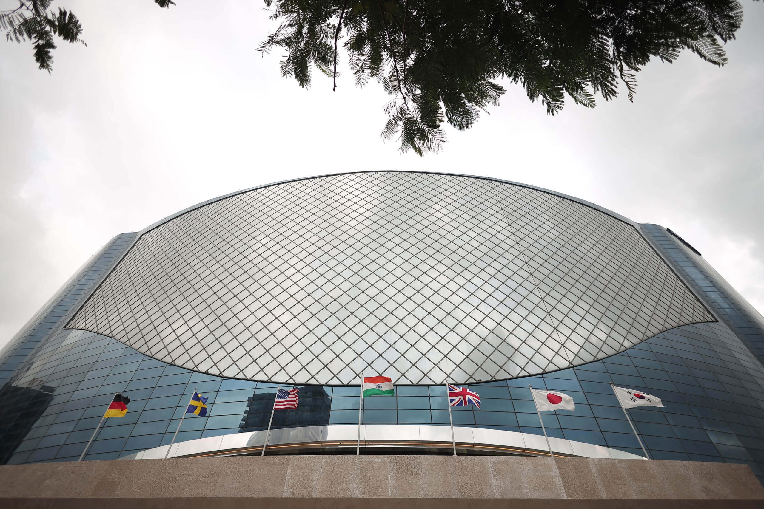 The Best Business Hotel in Surat - The World Exterior